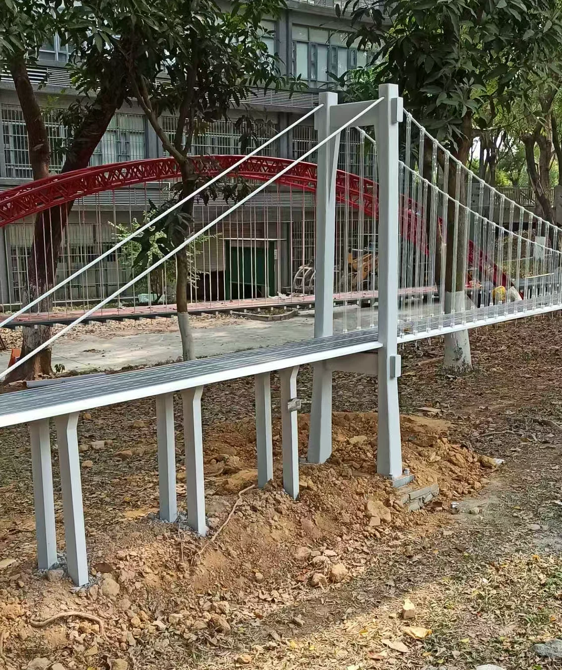 东莞理工学院悬索桥项目